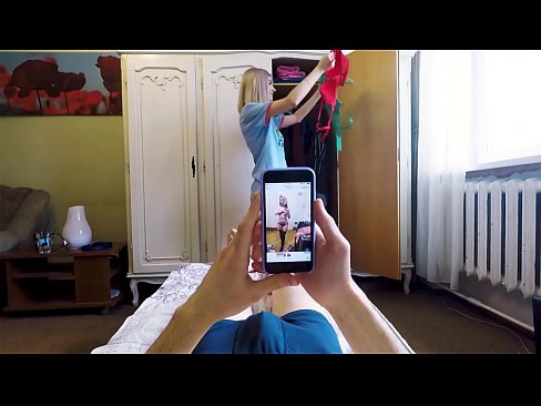 ❤️ O Stepsister fez seu irmão vir logo antes de sua mãe voltar para casa ️ Porno bonito em nós ❌❤